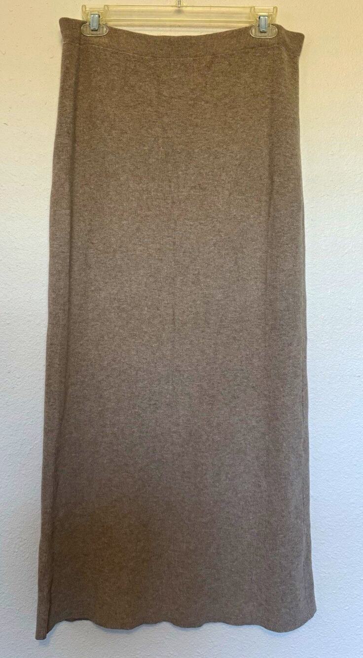 Jenni Kayne Ludlow Ribbed Skirt in Taupe size XL
